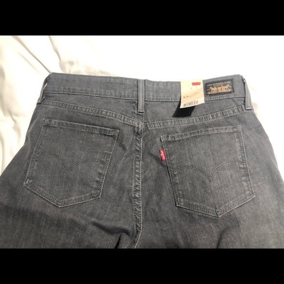 NWT! LEVI  jeans - grey - Picture 5 of 8
